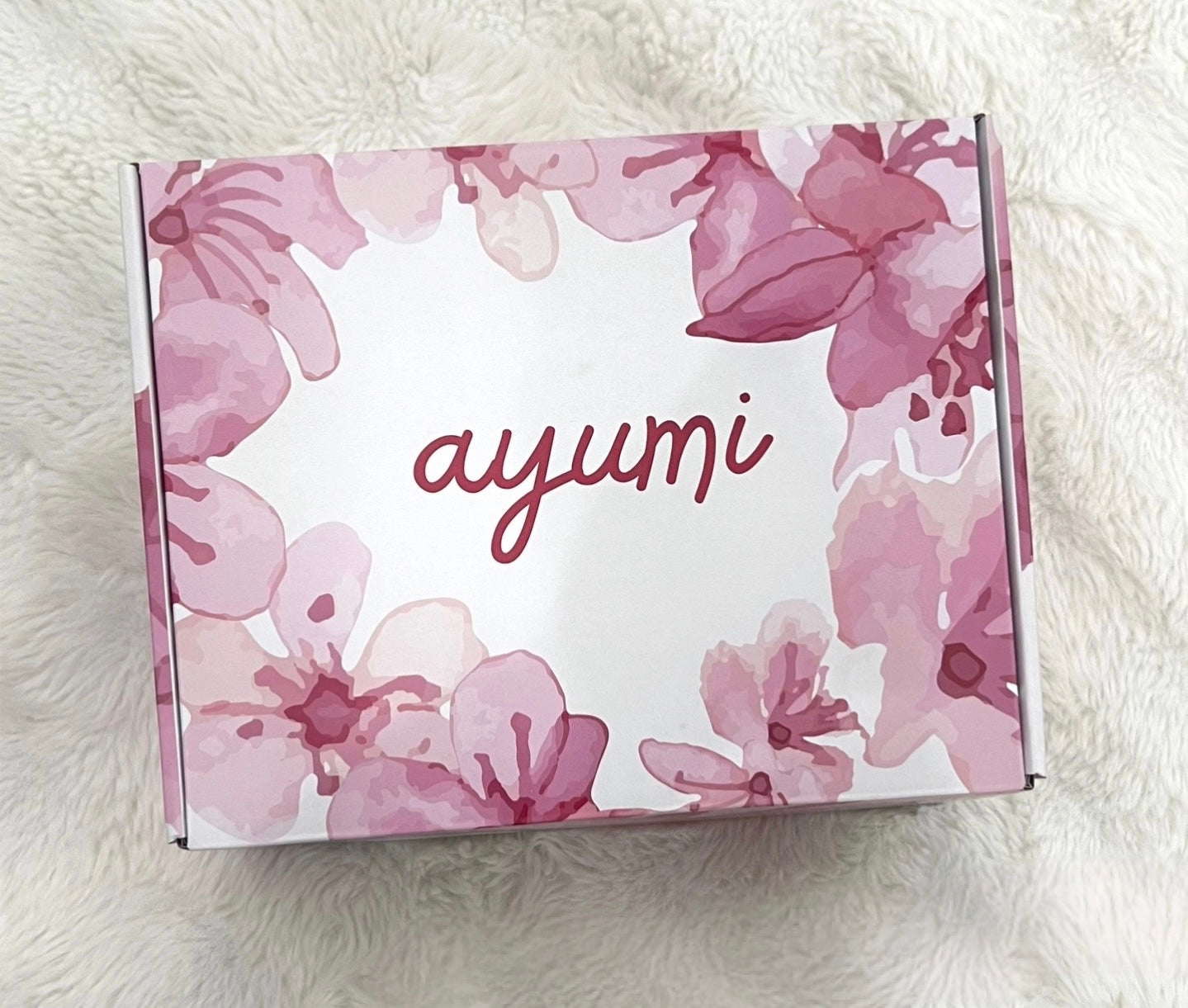 Skincare Box ✨ FREE SHIPPING in UAE | ONLY AED 20 Shipping to GCC! ✨